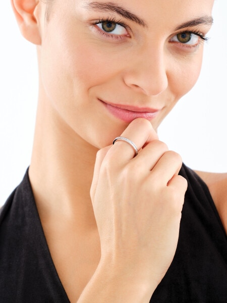 Pierścionek srebrny z cyrkoniami - Eternity