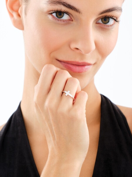 Pierścionek srebrny - krzyż