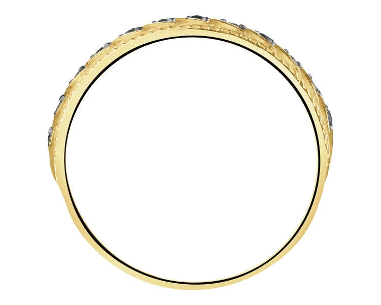 Zlatý prsten se se syntetickými onyxy