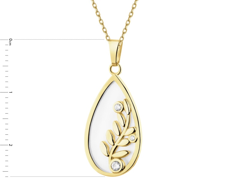 9 K Yellow Gold Pendant with Mother Of Pearl