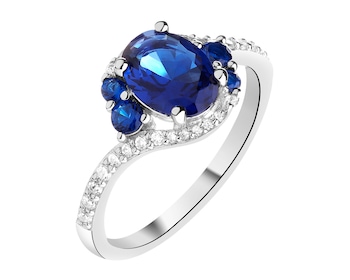 Pierścionek srebrny z cyrkoniami