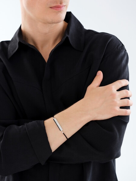 Stříbrný náramek se zirkony