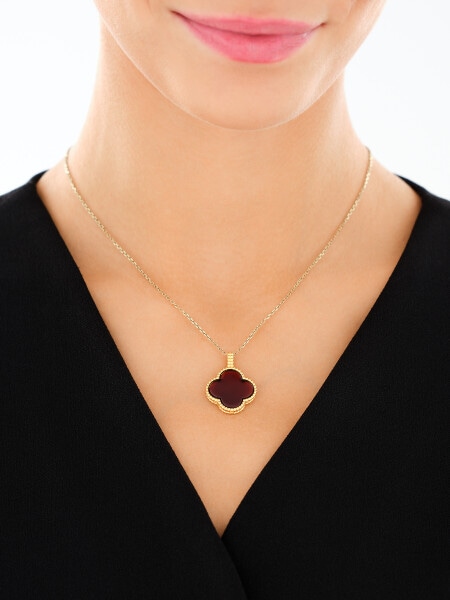 Pozlacený stříbrný přívěsek s jantarem