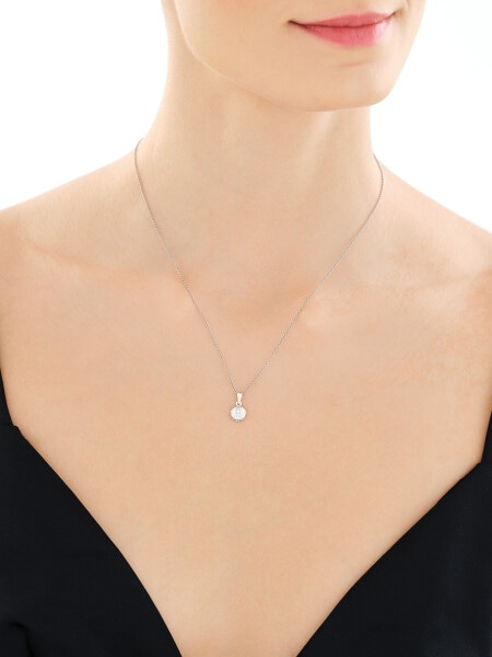 Stříbrný přívěsek se zirkony - kroužek