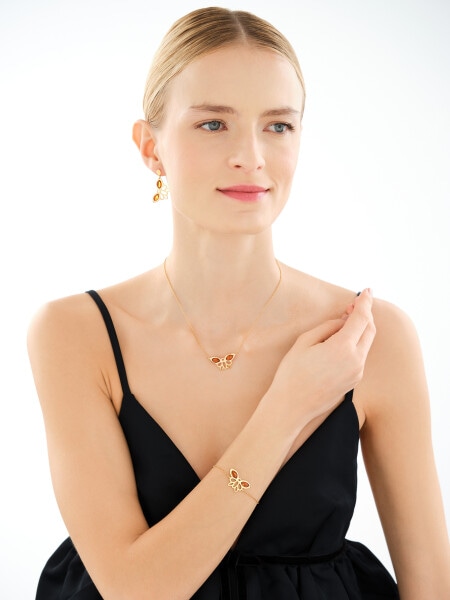 Pozlacený stříbrný náhrdelník s jantarem - motýl