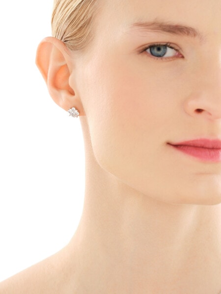 Stříbrné náušnice se zirkony