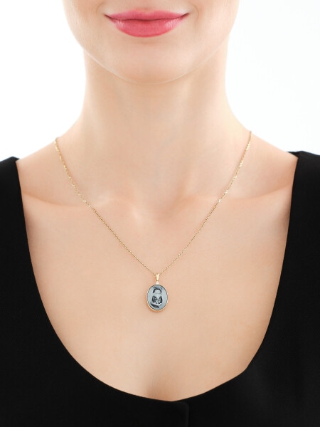 Zawieszka z żółtego złota z brylantem i agatem - kamea, kot - próba 585