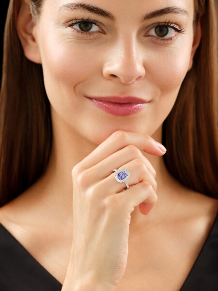 Pierścionek z białego złota z brylantami i tanzanitem - próba 585
