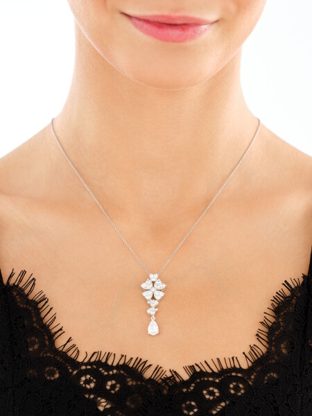 Zawieszka srebrna z cyrkoniami - koniczyna