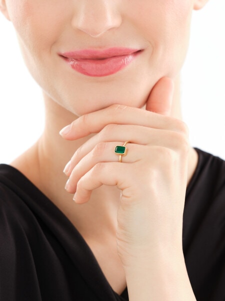 Złoty pierścionek z agatem