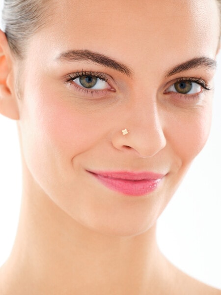 Pojedynczy złoty kolczyk do nosa - kwiat