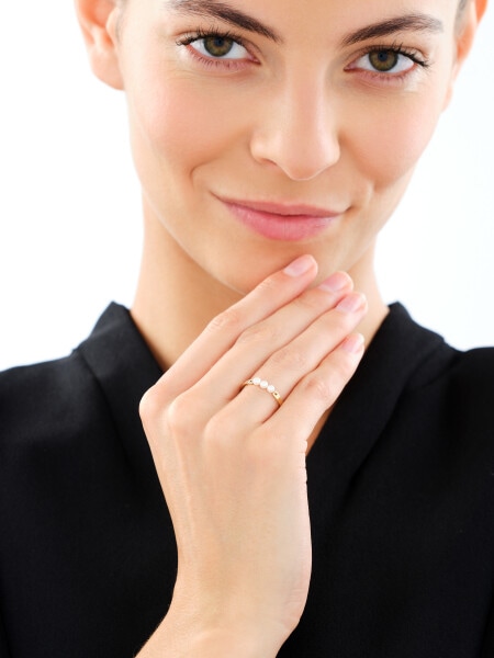 9 K Yellow Gold Band Ring with Pearl Of Majorca