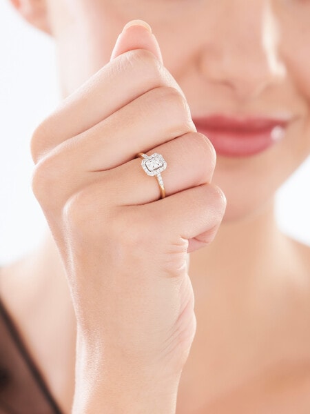 Zlatý prsten s diamanty - 0,31 ct - ryzost 585