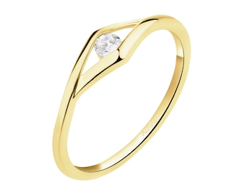 Złoty pierścionek z cyrkonią