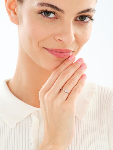 Pierścionek srebrny z cyrkoniami - serca