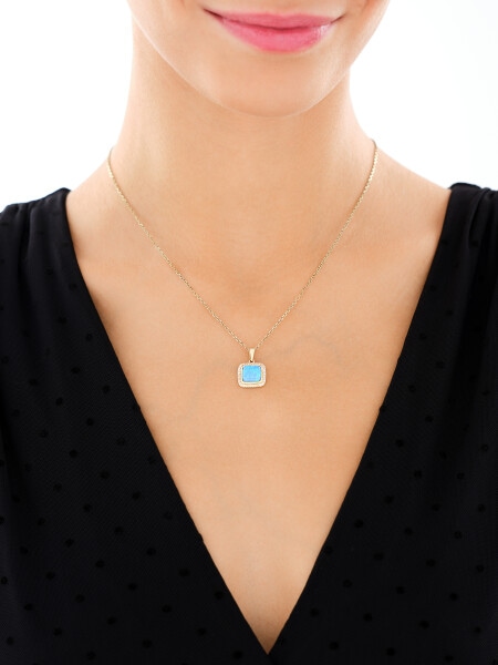 14 K Yellow Gold Pendant with Opalite