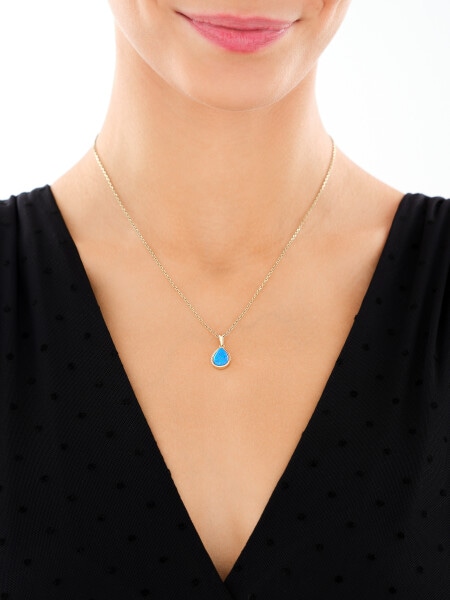14 K Yellow Gold Pendant with Opalite