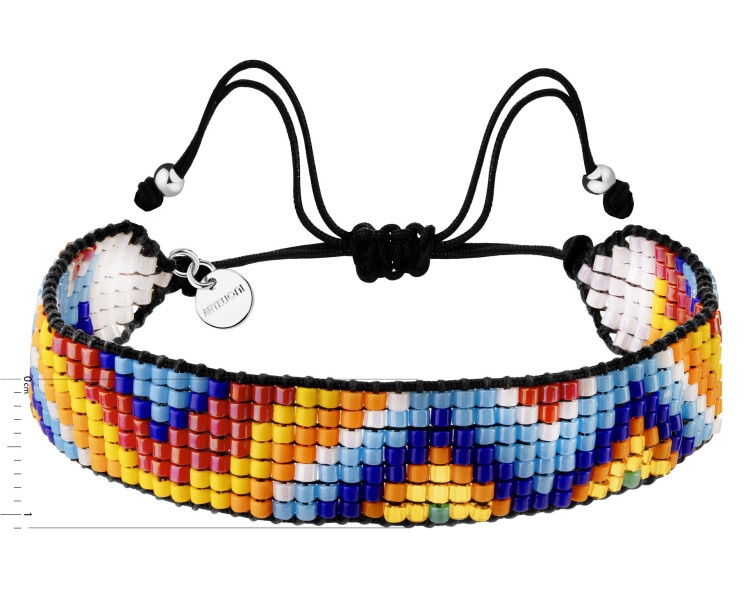 Náramek s prvky z pozlacené mosazi a skleněnými korálky