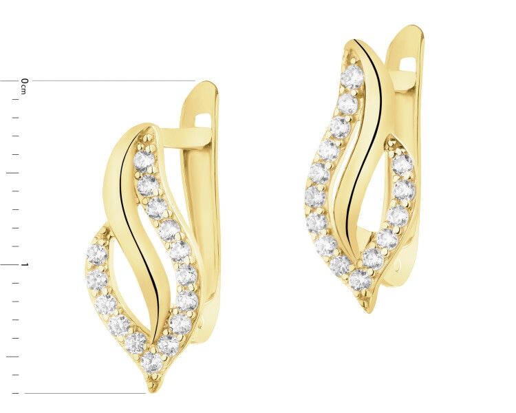 8 K Yellow Gold Earrings with Cubic Zirconia
