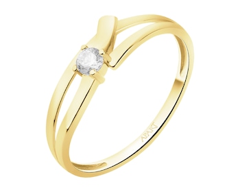 Złoty pierscionek z cyrkonią