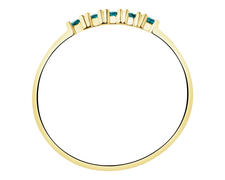 Złoty pierścionek z cyrkoniami