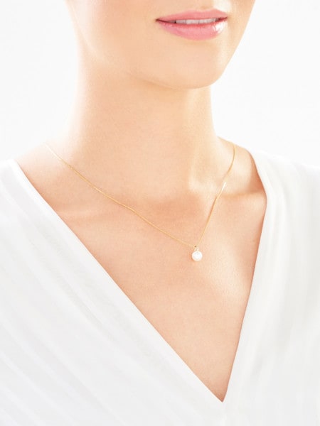 Zawieszka z żółtego złota z diamentem i perłą - próba 375