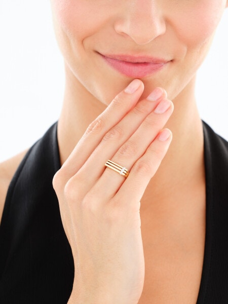 Pierścionek z żółtego złota z diamentami - 0,03 ct - próba 585