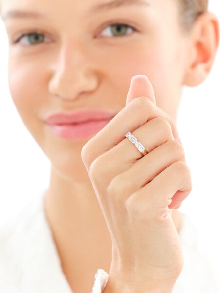 Zlatý prsten s diamanty - 0,28 ct - ryzost 585