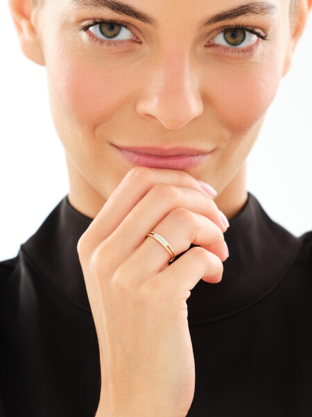 9 K Rhodium-Plated Yellow Gold Ring with Diamonds - 0,05 ct - fineness 9 K