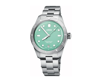 Oris Divers Sixty-Five Cotton Candy Edition