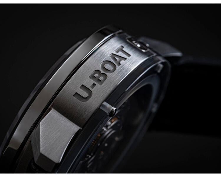 U-Boat Classico 42 mm Tungsteno Beige