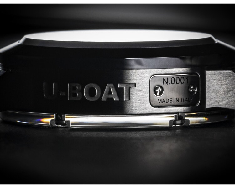 U-Boat Classico 42 mm Tungsteno Black