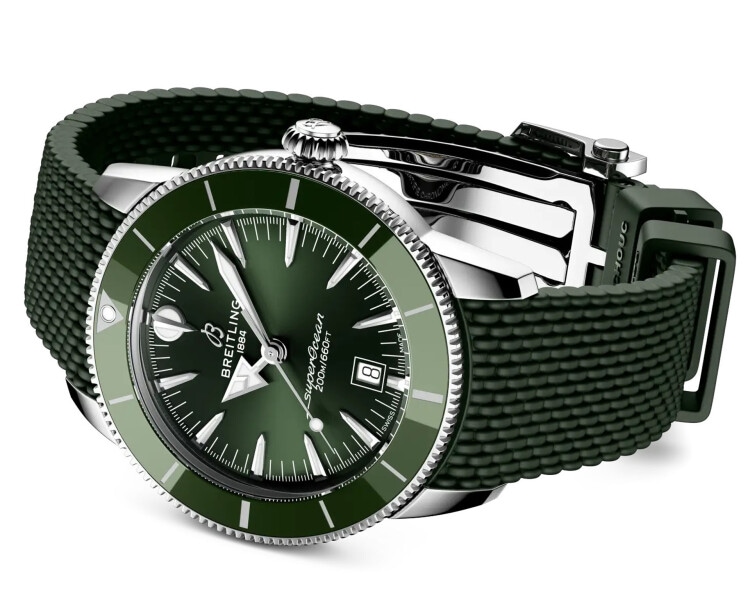 Breitling Superocean Heritage B31  44