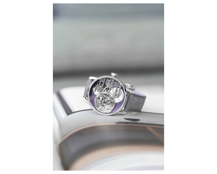 Armin Strom Gravity Equal Force Ultimate Sapphire Purple