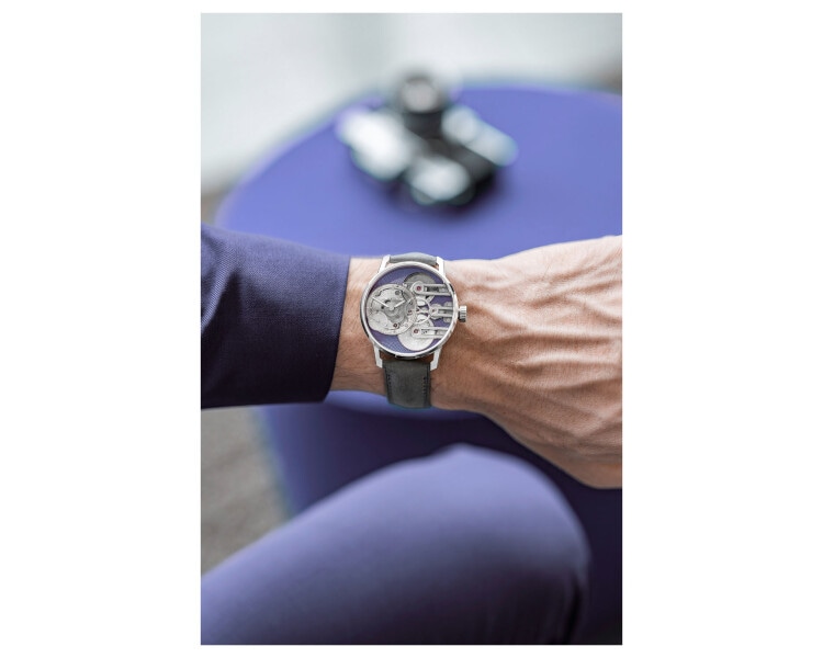 Armin Strom Gravity Equal Force Ultimate Sapphire Purple