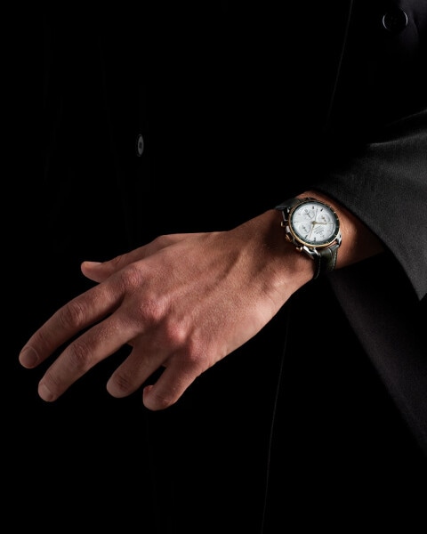 OMEGA Speedmaster 38