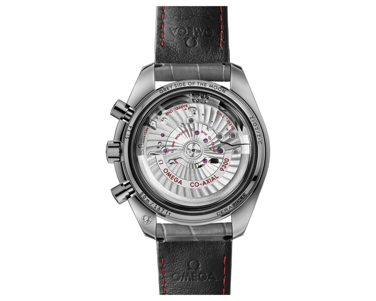 OMEGA Speedmaster Dark Side Of The Moon