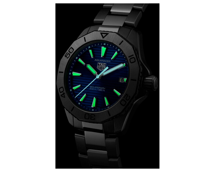 TAG Heuer Aquaracer Professional 200 Solargraph