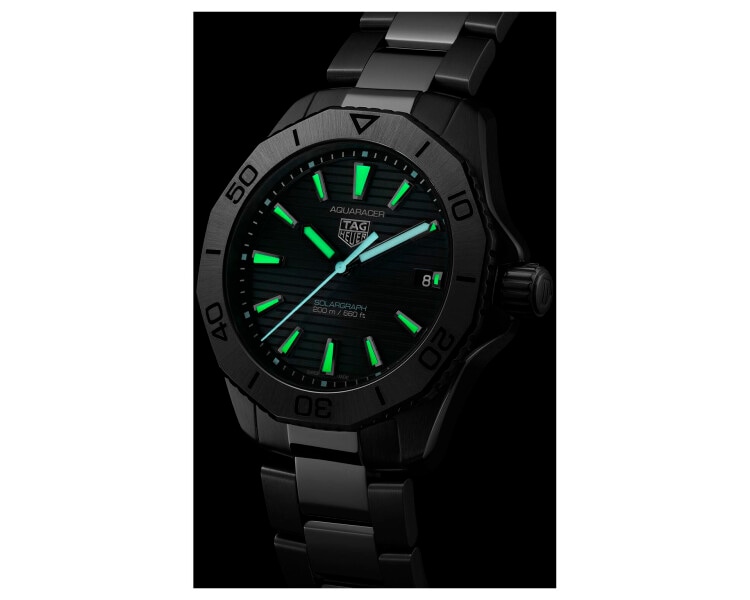 TAG Heuer Aquaracer Professional 200 Solargraph
