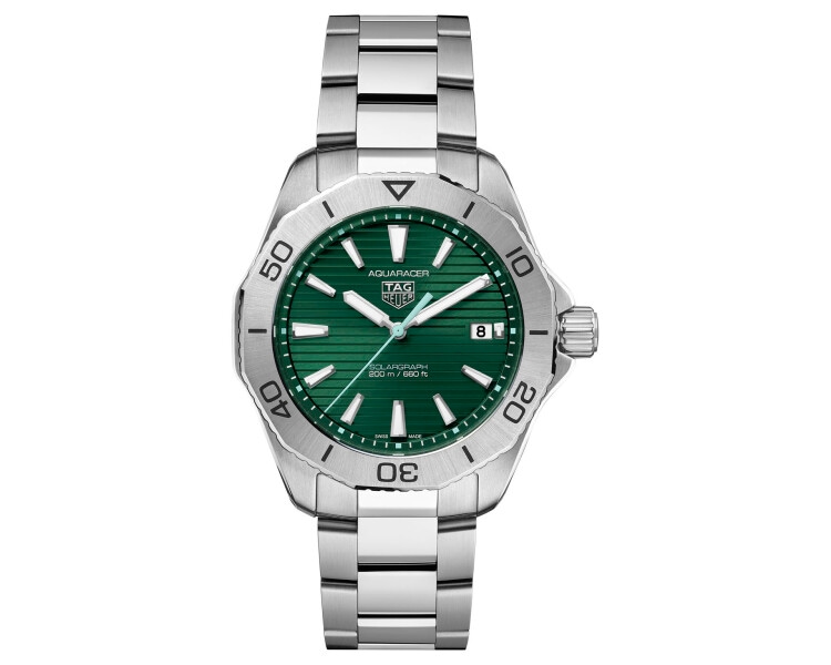 TAG Heuer Aquaracer Professional 200 Solargraph