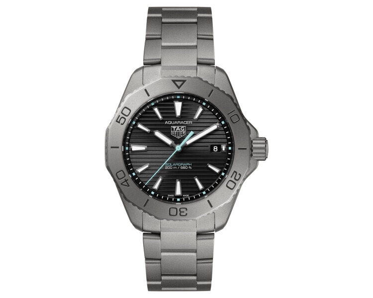 TAG Heuer Aquaracer Professional 200 Solargraph