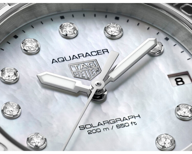 TAG Heuer Aquaracer Professional 200 Solargraph