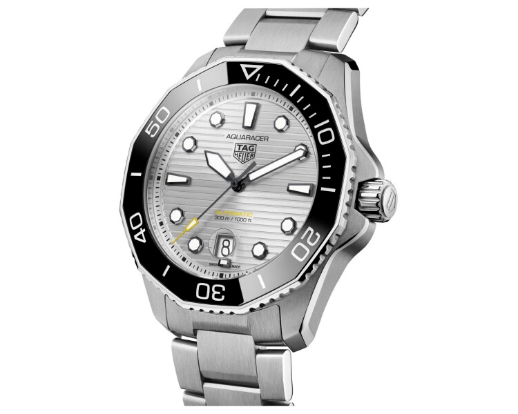 TAG Heuer Aquaracer Professional 300 Date