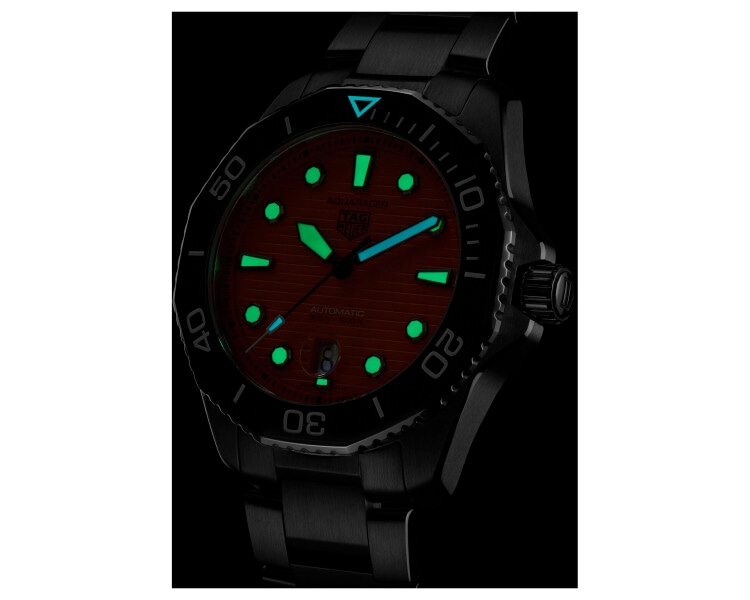 TAG Heuer Aquaracer Professional 300 Orange Diver