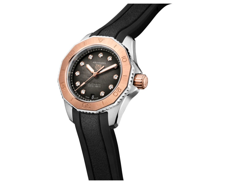 TAG Heuer Aquaracer Professional 200 Data