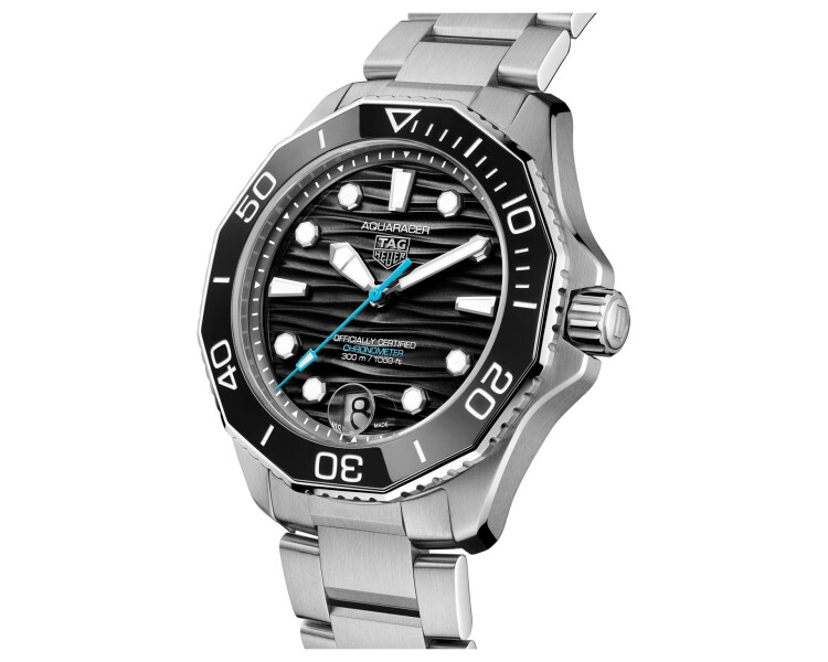 TAG Heuer Aquaracer Professional 300 Data