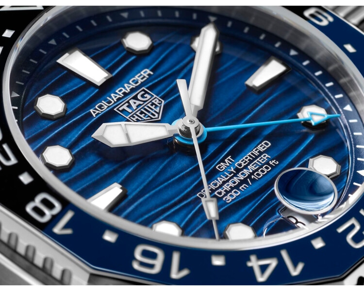 TAG Heuer Aquaracer Professional 300 GMT