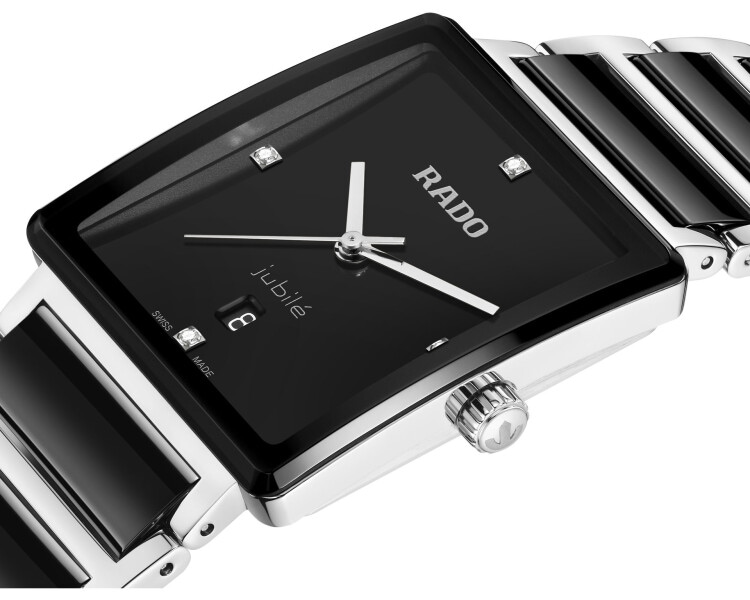 Rado Integral Diamonds