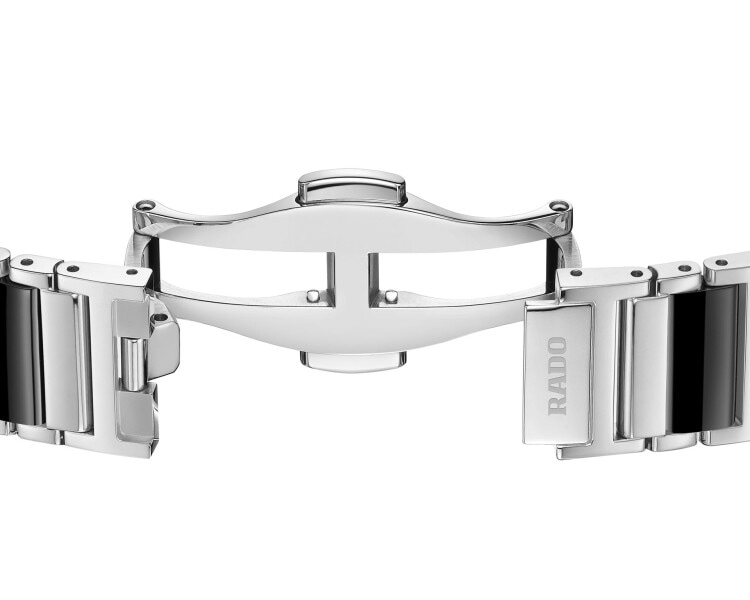Rado Integral Diamonds