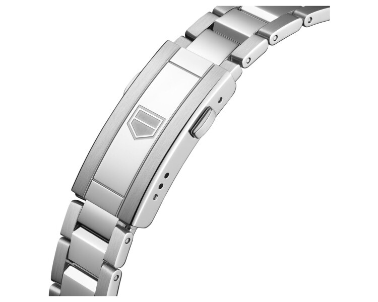 TAG Heuer Aquaracer Professional 200 Solargraph
